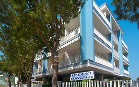 Residence Clipper